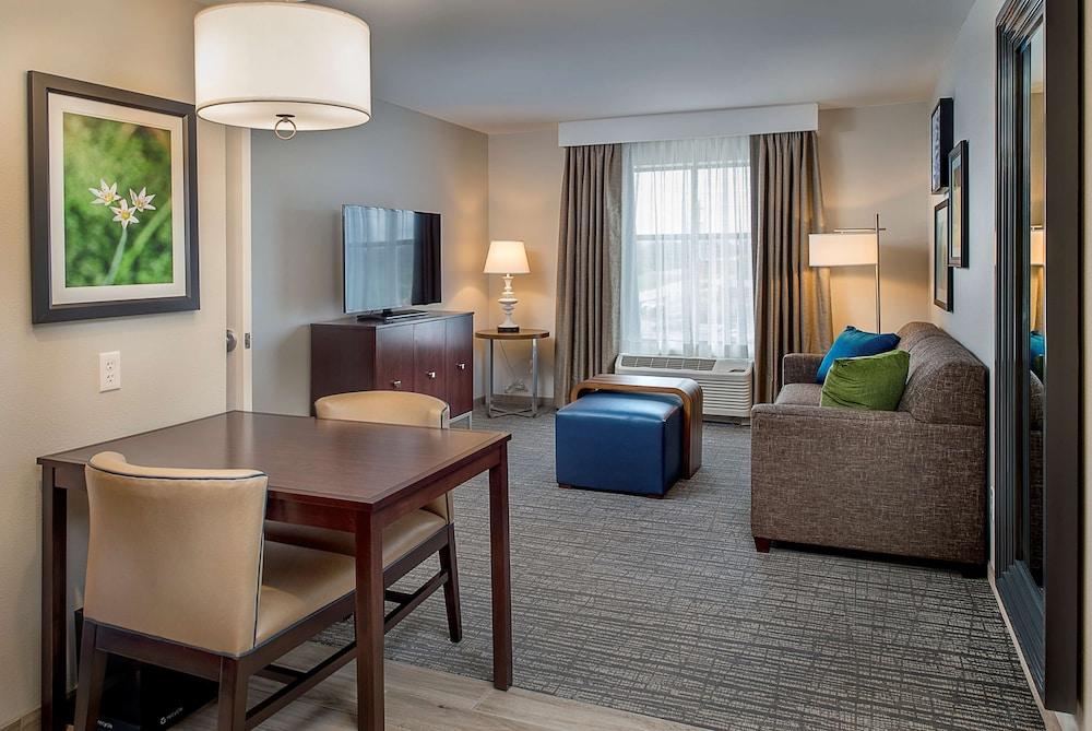 โฮมวูด สวีท บาย ฮิลตัน เซนต์หลุยส์ เวสต์พอร์ต Hotel แมรีแลนด์ไฮท์ส ภายนอก รูปภาพ