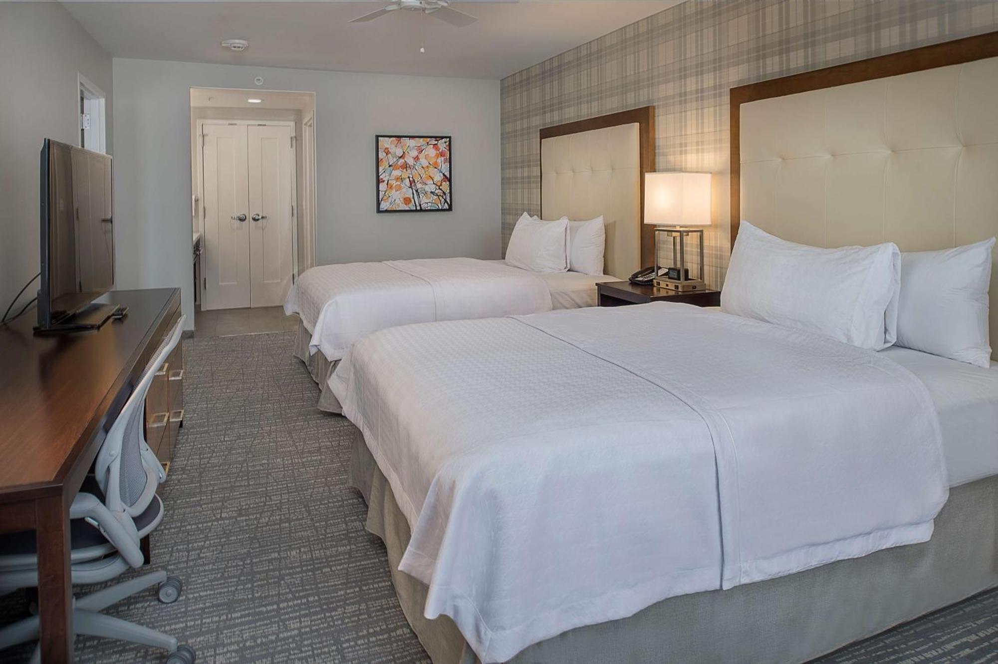 โฮมวูด สวีท บาย ฮิลตัน เซนต์หลุยส์ เวสต์พอร์ต Hotel แมรีแลนด์ไฮท์ส ภายนอก รูปภาพ